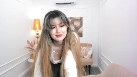 annetli online show from May 2026 04:30:02 AM