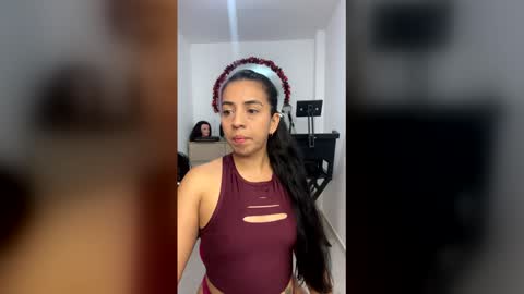 Snapshot of anngela01 chatting on January 2026 04:37:02 AM anngela online show from January 2026 04:37:02 AM