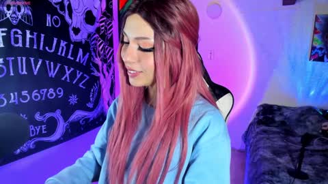 Nikoll online show from December 2024 10:09:02 PM