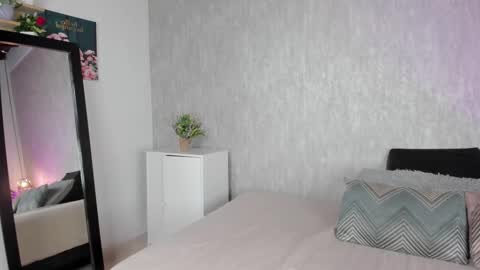 Snapshot of anni_evans_ chatting on February 2026 09:47:02 PM Andre online show from February 2026 09:47:02 PM