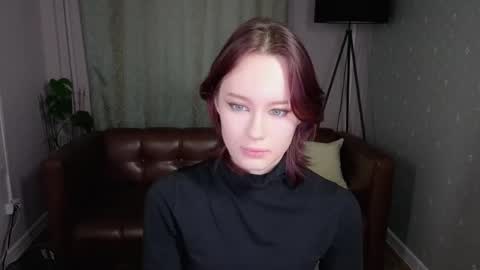 Anni online show from November 2025 10:01:02 AM