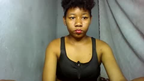 Snapshot of annick98 chatting on February 2026 07:39:02 PM annick98 online show from February 2026 07:39:02 PM