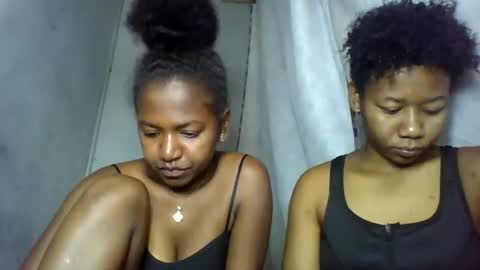 Snapshot of annick98 chatting on February 2026 10:52:02 AM annick98 online show from February 2026 10:52:02 AM