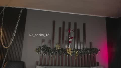 annie_barozzi online show from November 2025 02:31:02 PM