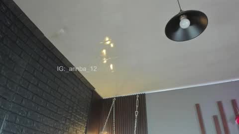 annie_barozzi online show from December 2025 12:01:02 PM