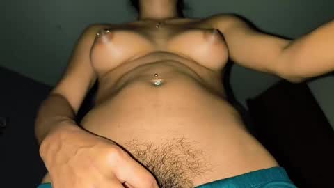 Snapshot of annie_darling_ chatting on November 2025 01:27:02 AM A N G E L online show from November 2025 01:27:02 AM