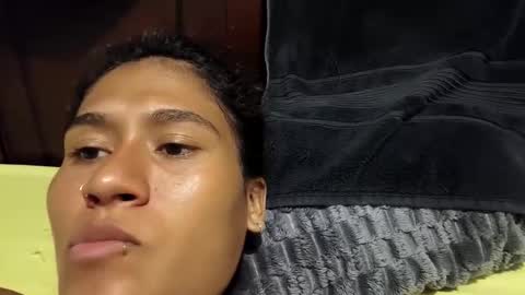 Snapshot of annie_darling_ chatting on January 2026 06:39:01 AM A N G E L online show from January 2026 06:39:01 AM