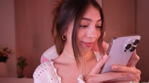 Annie Evans online show from March 2025 11:05:01 PM