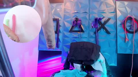 annie online show from December 2024 09:30:01 AM