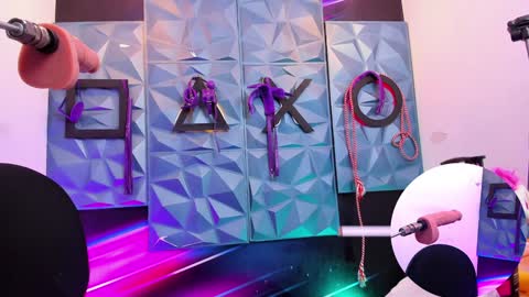 annie online show from January 2025 06:36:01 AM