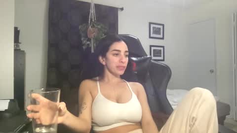 annie_xxx111 online show from January 2025 12:49:02 AM
