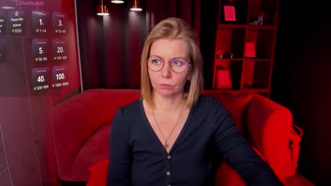 Annie online show from February 2026 06:23:01 AM