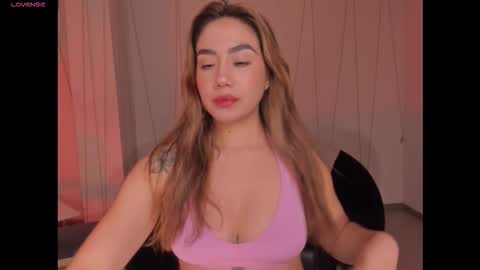 Annie Monroe online show from February 2026 11:40:02 AM