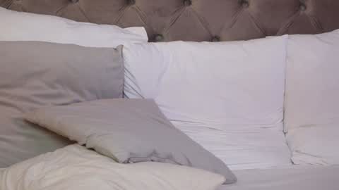 AnnieStyles online show from December 2024 10:49:02 AM