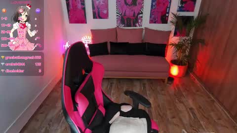 Annie FROM 8AM TO 4PM CDT online show from February 2025 11:47:02 PM