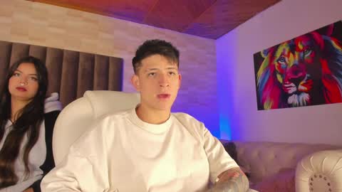 Snapshot of anniie_and_alex chatting on January 2025 01:22:02 PM Annie Alex online show from January 2025 01:22:02 PM