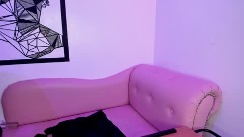 Annie Evans  online show from February 2025 07:53:01 PM