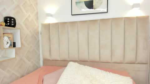 Annie Queen online show from March 2026 03:50:01 AM