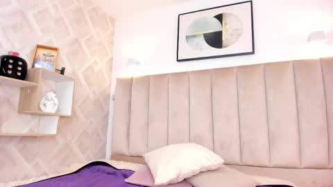 Annie Queen online show from May 2026 03:04:02 AM
