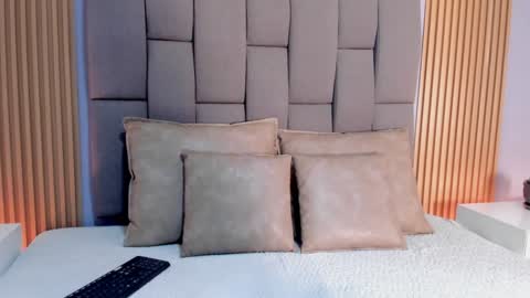 ANNIE online show from January 2025 12:14:01 PM