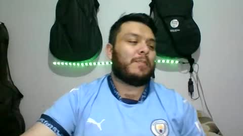 lion kennedy independent model moderator online show from November 2025 03:15:01 AM