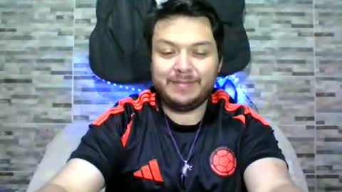 lion kennedy independent model moderator online show from February 2026 01:35:02 AM