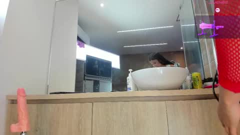 Snapshot of anny_cute01 chatting on November 2025 11:04:02 PM Anny online show from November 2025 11:04:02 PM