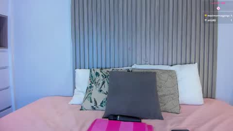 Anny online show from July 2026 10:23:02 PM