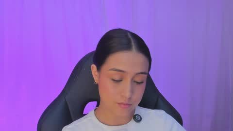 Anny online show from May 2026 03:01:01 AM