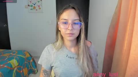 Snapshot of anny_lust chatting on December 2024 04:38:02 PM Issabela online show from December 2024 04:38:02 PM
