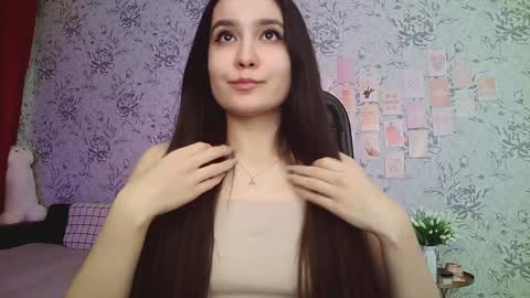 Annie online show from December 2024 03:58:02 AM