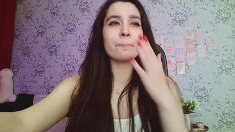 Annie online show from January 2025 04:26:01 AM