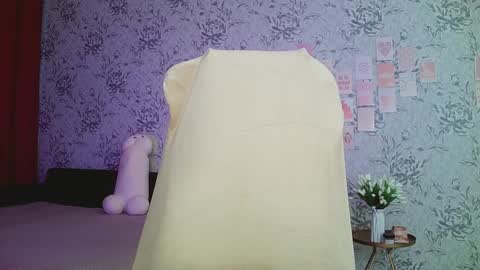 Annie online show from January 2025 05:19:02 AM