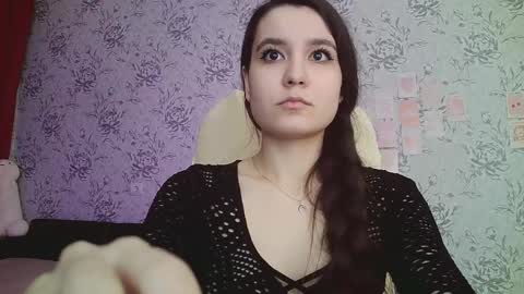 Annie online show from February 2025 04:31:01 PM