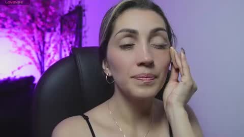 Anny online show from June 2026 11:00:01 AM