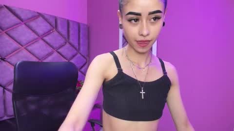 Snapshot of anny_swet chatting on December 2025 06:23:01 PM Anny online show from December 2025 06:23:01 PM