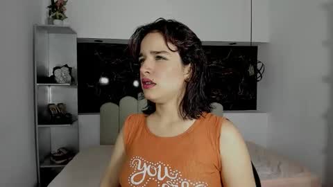 Anny online show from February 2026 08:24:01 PM