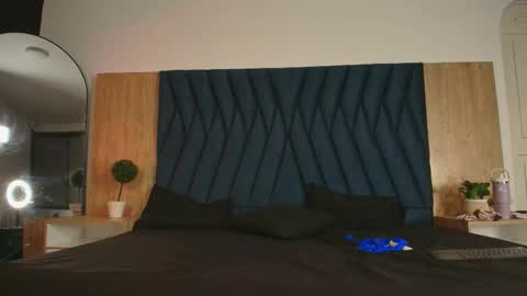 Snapshot of annysyzayven chatting on February 2026 04:44:02 AM annysyzayven online show from February 2026 04:44:02 AM