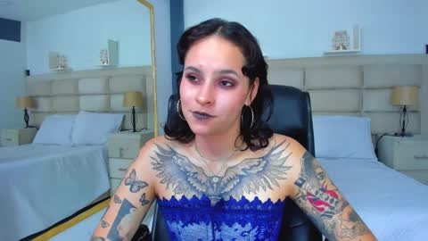 AnnyT online show from September 2025 10:54:01 PM