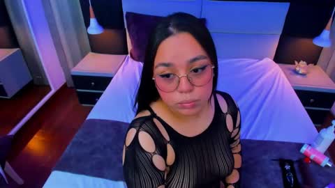 Snapshot of annytovar chatting on October 2025 09:11:01 PM annytovar online show from October 2025 09:11:01 PM