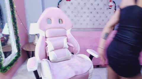 Snapshot of annyxhot chatting on December 2024 11:24:01 AM AnnyXhot online show from December 2024 11:24:01 AM