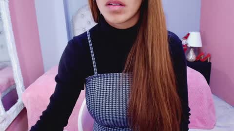 Snapshot of annyxhot chatting on January 2025 11:34:02 AM AnnyXhot online show from January 2025 11:34:02 AM