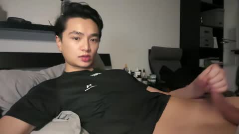 asiantwinkboy online show from December 2024 03:53:02 AM