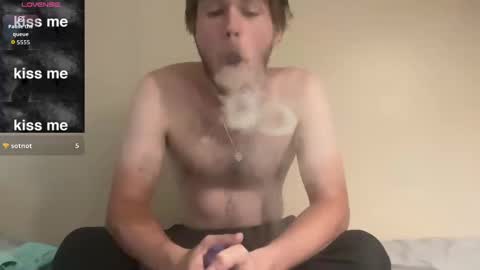 Snapshot of anomalies_ig chatting on September 2025 08:42:01 PM anomalies_ig online show from September 2025 08:42:01 PM