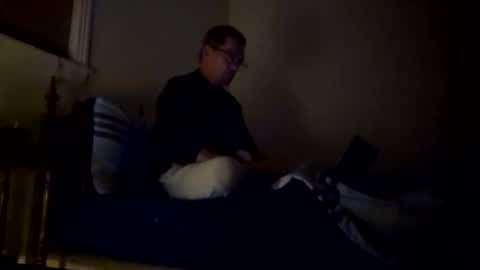 AnonaChris online show from November 2025 04:03:01 AM