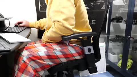 Snapshot of anonycock7 chatting on February 2026 02:46:01 PM D online show from February 2026 02:46:01 PM