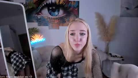 Anora online show from October 2025 07:52:01 AM