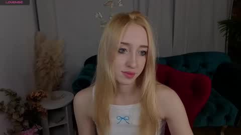 Anora online show from February 2026 07:19:02 PM