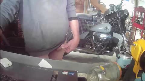 Snapshot of anotherbaldy chatting on November 2025 04:25:01 PM anotherbaldy online show from November 2025 04:25:01 PM