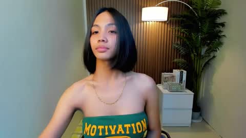 Stacy Maurice online show from December 2024 03:24:02 PM